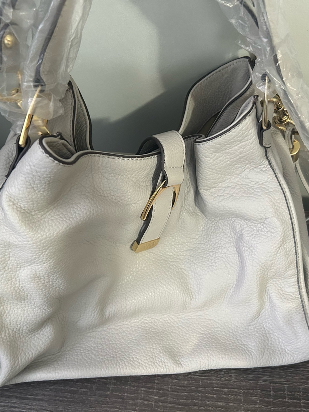 White Leather Shoulder Bag with Gold Hardware
